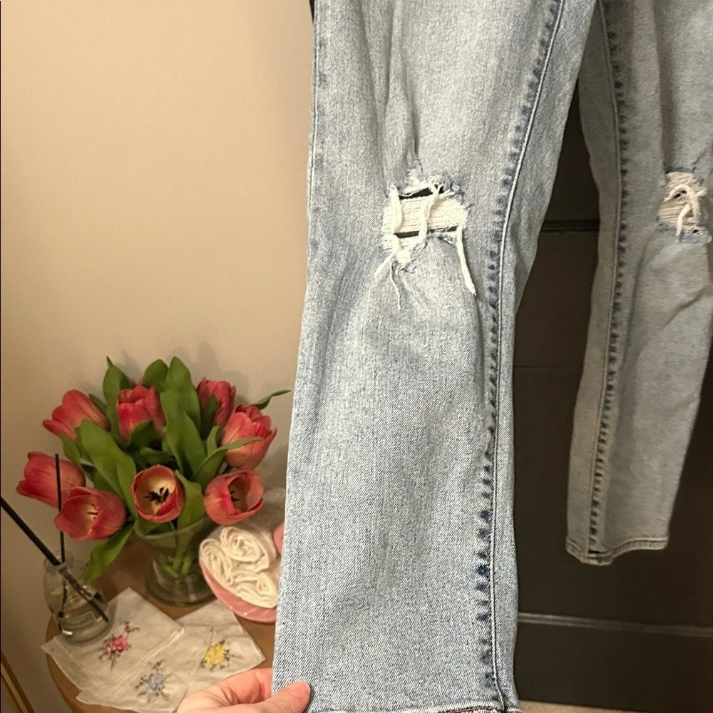 Levi’s Light Blue Distressed Wedgie Straight Jeans - Picture 3 of 6